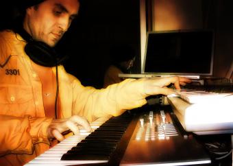 Freedom (Future Trap RnB)